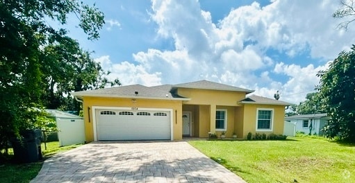 Building Photo - 6804 N Himes Ave