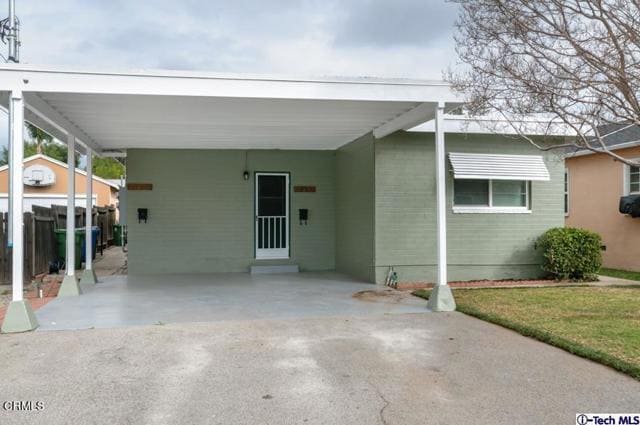 Primary Photo - 10332 Oro Vista Ave