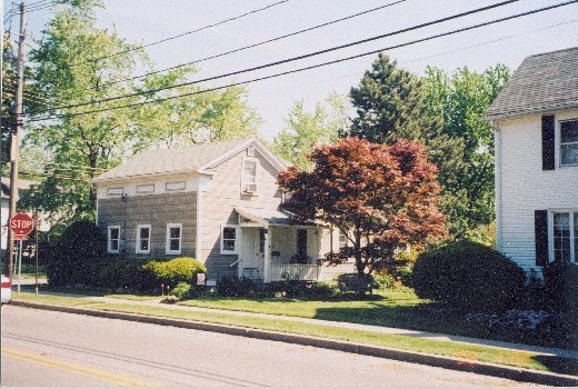 Primary Photo - Quaint Historic Colonial Village Home
