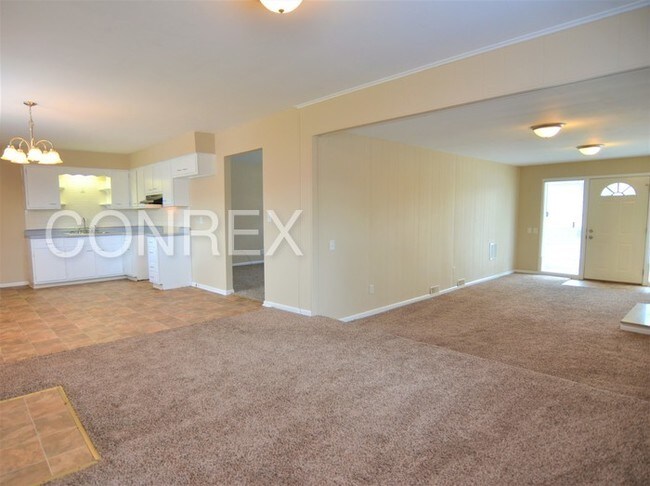 Building Photo - 5532 Linda Ln