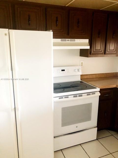 Foto del edificio - 482 NW 165th St