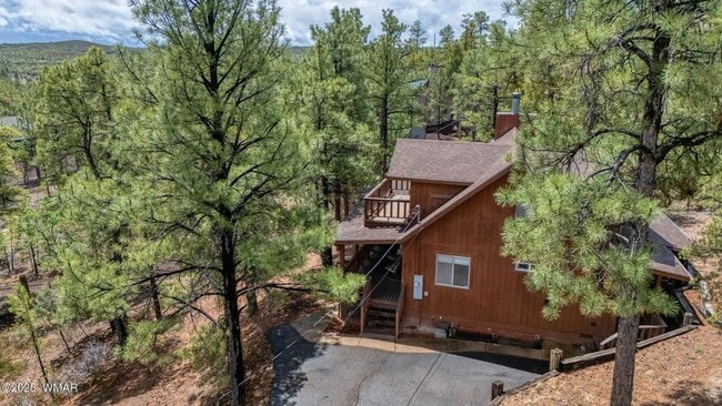 Building Photo - 6373 Manzanita Dr