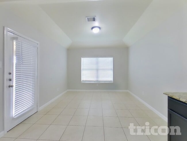 Building Photo - 27005 Wichita Ct