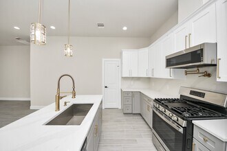 Building Photo - 3110 Dawson Ln