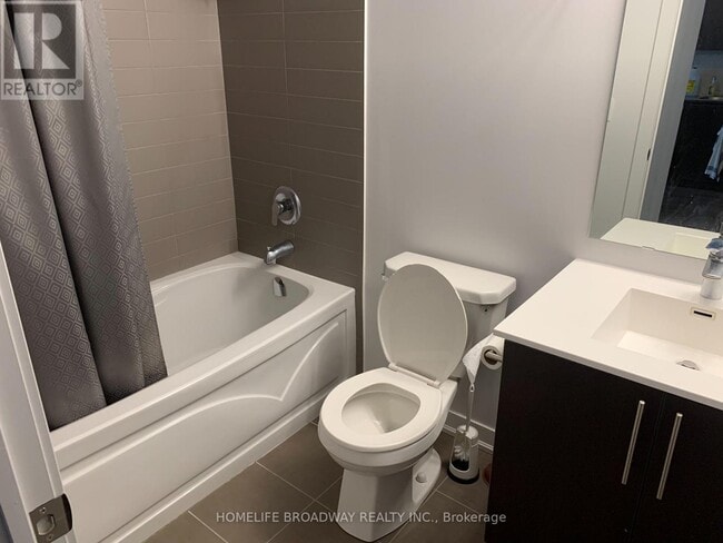 Building Photo - 60 Berwick Ave