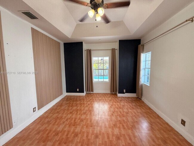 Foto del edificio - 2804 NW 7th Ave