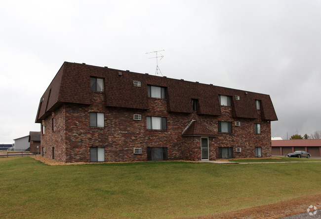 Building Photo - Pineview Apartments