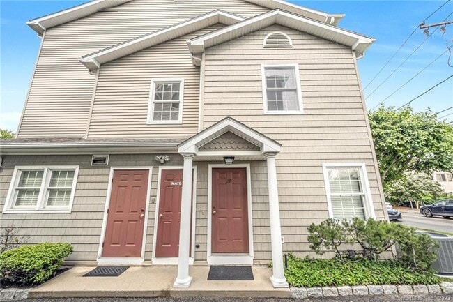 Building Photo - 28 3rd St