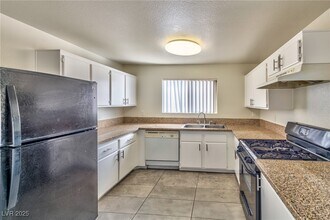 Building Photo - 3957 Rebecca Raiter Ave