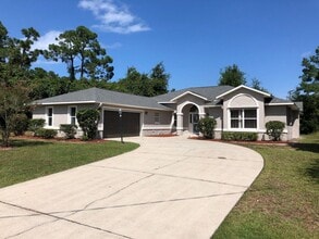 Building Photo - 9 Fallwood Ln