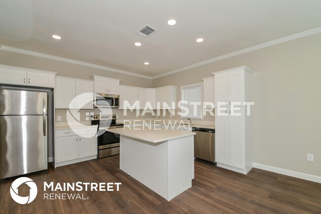 Building Photo - 2647 19th St