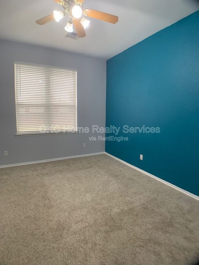 Building Photo - 16313 Everglade Ln