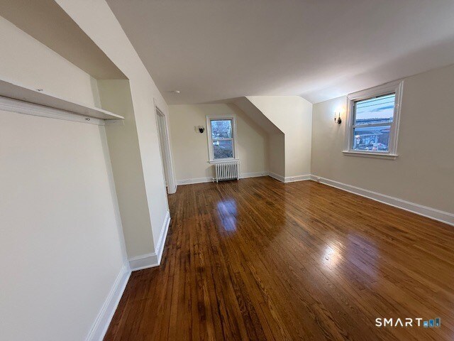 Foto del edificio - 15 Bunker Hill Ave