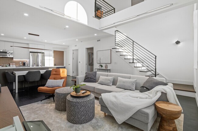 Foto del edificio - The Roe at Manayunk Apartments and Townhomes