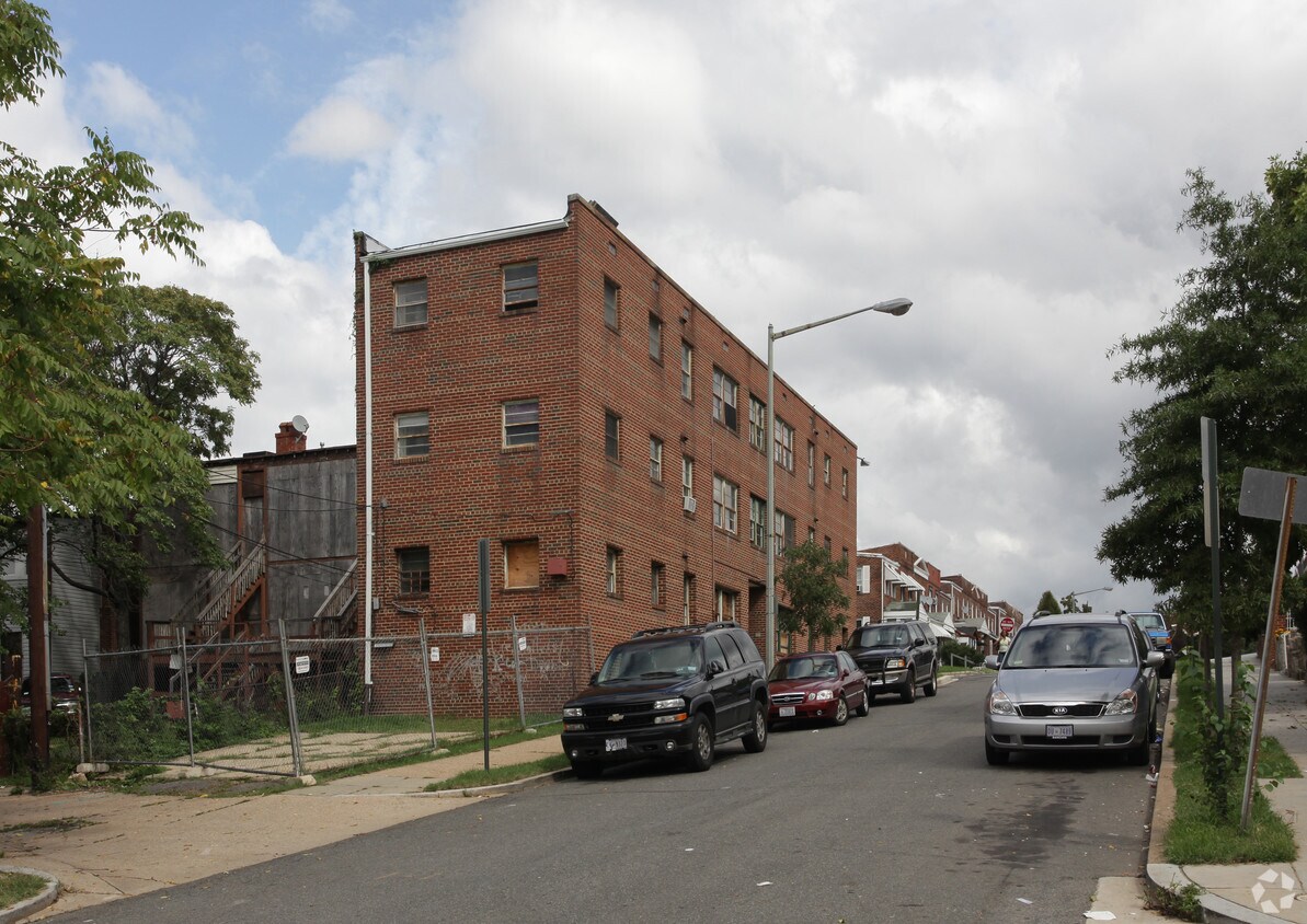 Foto del edificio - 1140 17th St NE