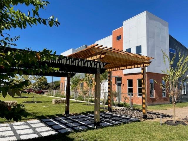 Foto del edificio - 3411 Amber Rose Ln