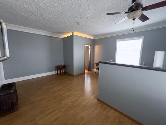 Building Photo - 15 Park Cir