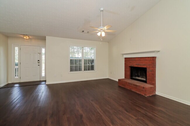 Foto del edificio - 4110 Eden Valley Dr