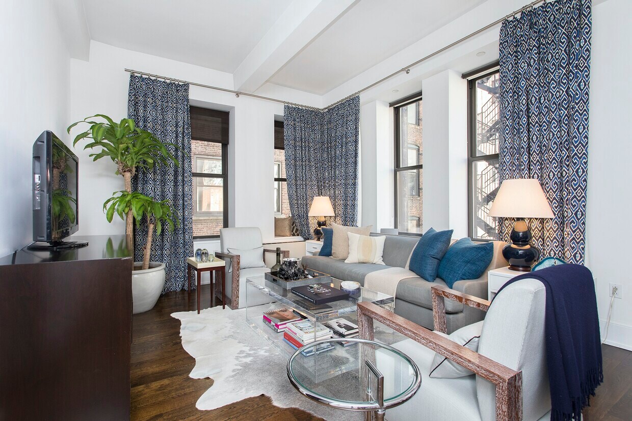 Primary Photo - 1BR Condo - with Home Office