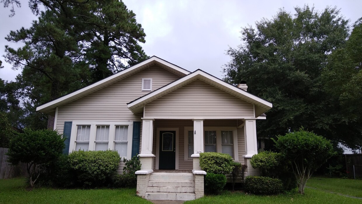 207 W 4th St, DeRidder, LA 70634 House Rental in DeRidder, LA