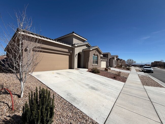 Building Photo - 3 Bedroom Plus Office Single Story New Construction Available Near Woodmont Ave NW & Rainbow Blvd...