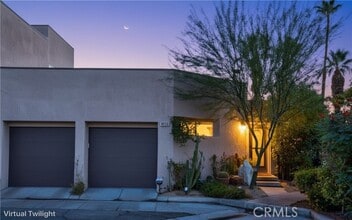 Building Photo - 998 Village Square N
