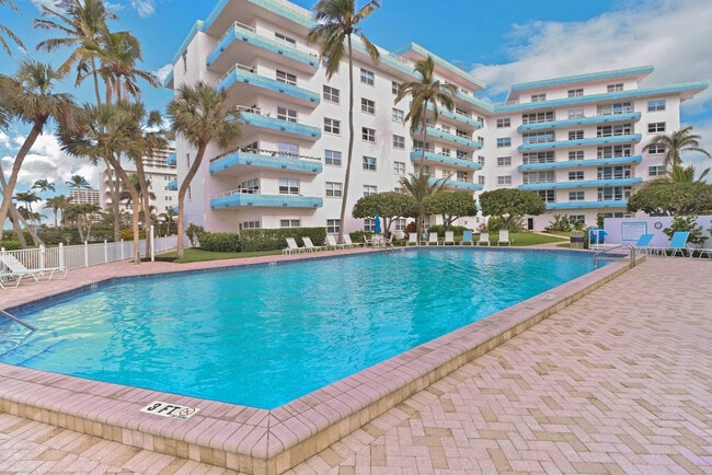 Foto del edificio - 220 Seaview Ct