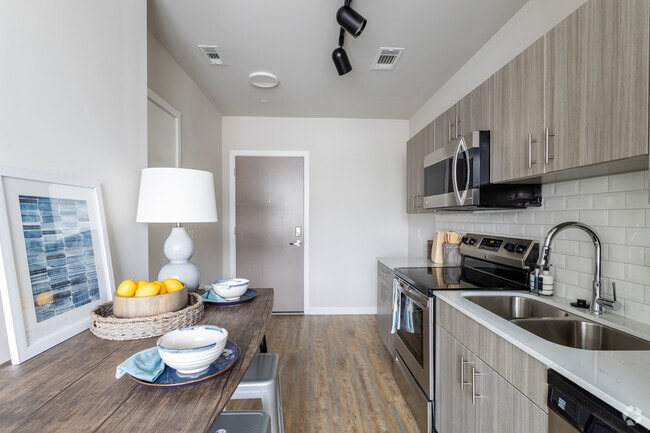 Studio - Summit Place Apartments