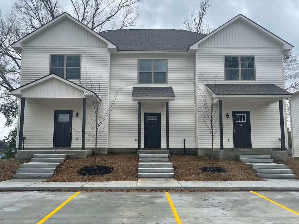 120 Thornton Ln, Denham Springs, LA 70726 Townhouse for Rent in