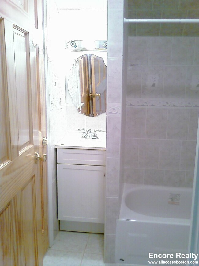 Foto del edificio - 1778 Commonwealth Ave