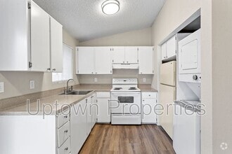Building Photo - 19757 SW 68th Ave