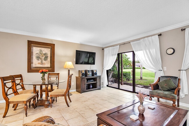 Building Photo - 13334 Polo Club Rd