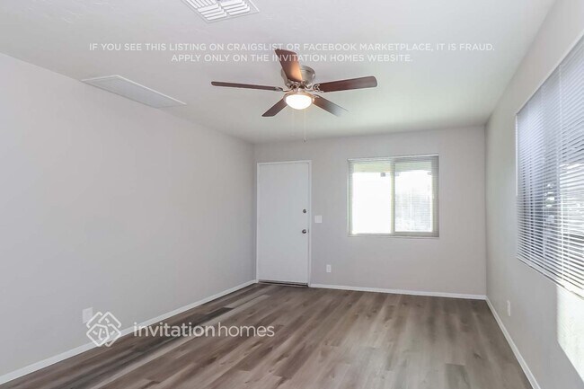 Foto del edificio - 811 E Alice Ave