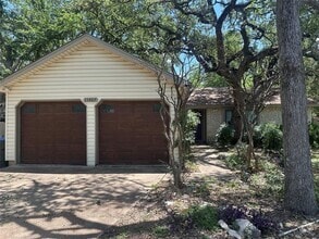 Building Photo - 11407 Bristle Oak Trail