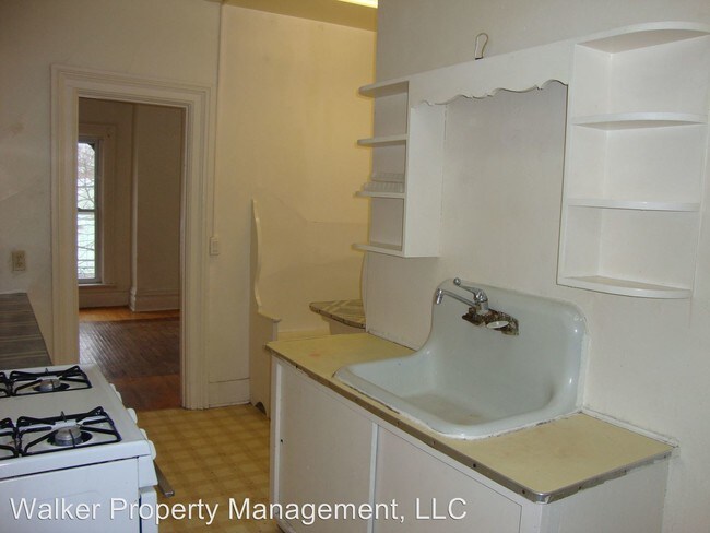 Building Photo - 252 S Franklin St