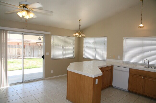 Foto del edificio - 44211 Agave Cir
