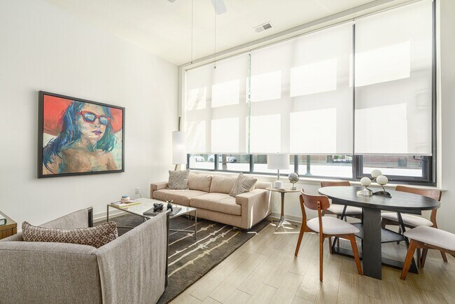 Foto del edificio - Main & Clay