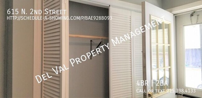 Building Photo - Nicely Updated 4-Bdrm Row Home For Rent - ...