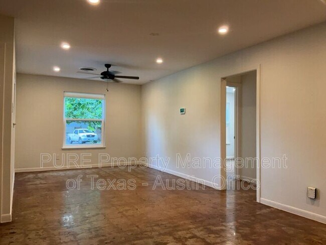 Foto del edificio - 1301 Clearfield Dr