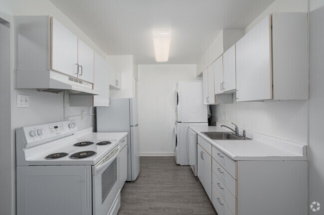 1 dormitorio, 1 baño - 768 pies cuadrados - Cocina - Mermont Plaza Apartments