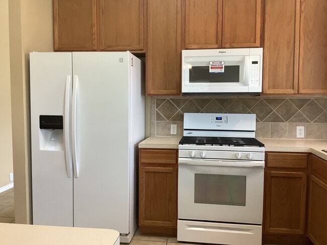 Building Photo - 5018 Beechknoll Ln