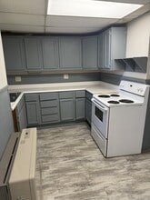 Building Photo - 11 Sherwin St