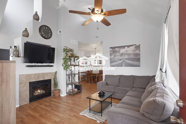 Foto del edificio - 16386 E Fremont Ave