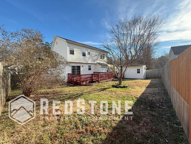 Building Photo - 131 Hoskins Cir