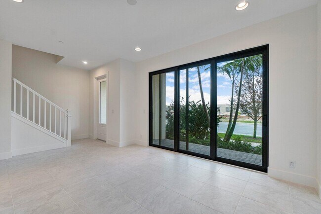 Foto del edificio - 5320 Sagan Ln