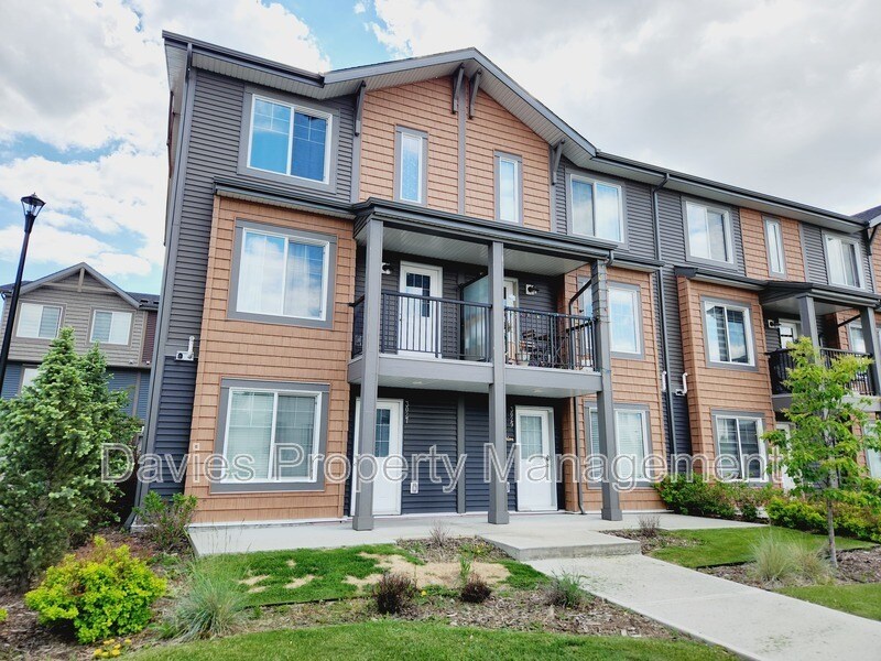 Photo principale - 3027-3151 151 Avenue Northwest