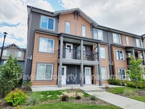 Building Photo - 3027-3151 151 Avenue Northwest