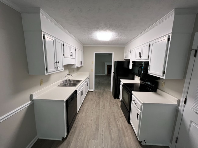 Foto del edificio - 6837 St Julian Way