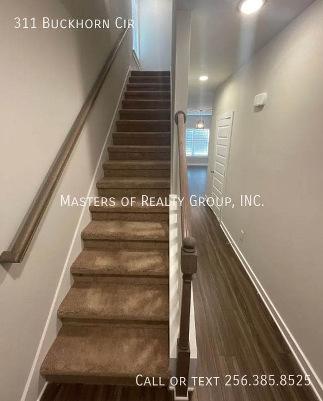 Building Photo - 311 Buckhorn Cir