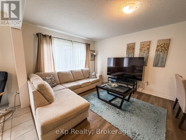 Building Photo - 296 Murlock Heights